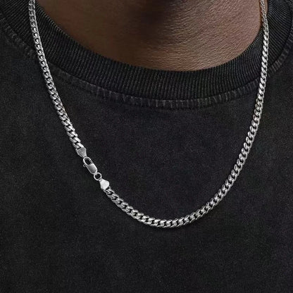 Cadena de plata