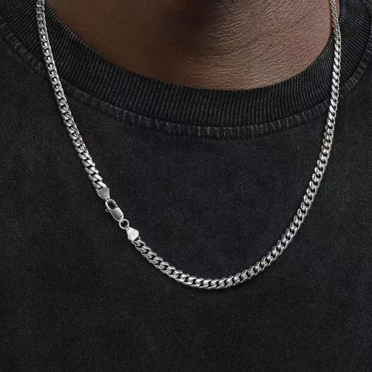 Cadena de plata